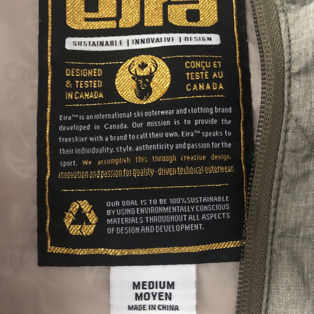 EIRA Canada high quality WARM and LIGHTWEIGHT primaloft jacket. Like NEW. Grey.